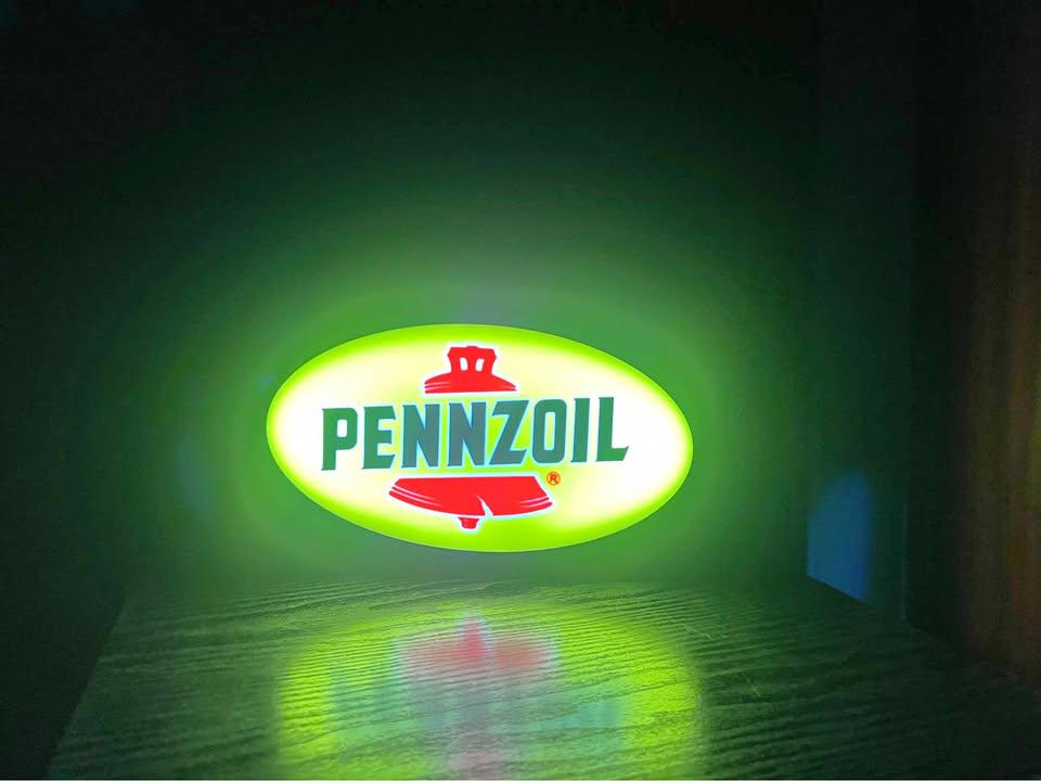 Pennzoil LED light box