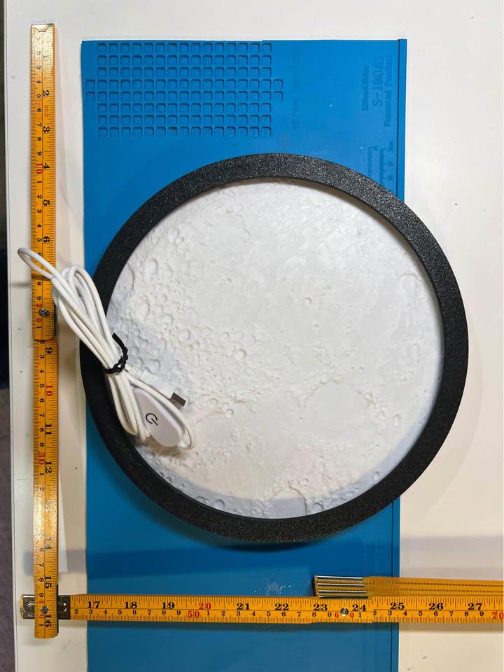 Moon LED light box